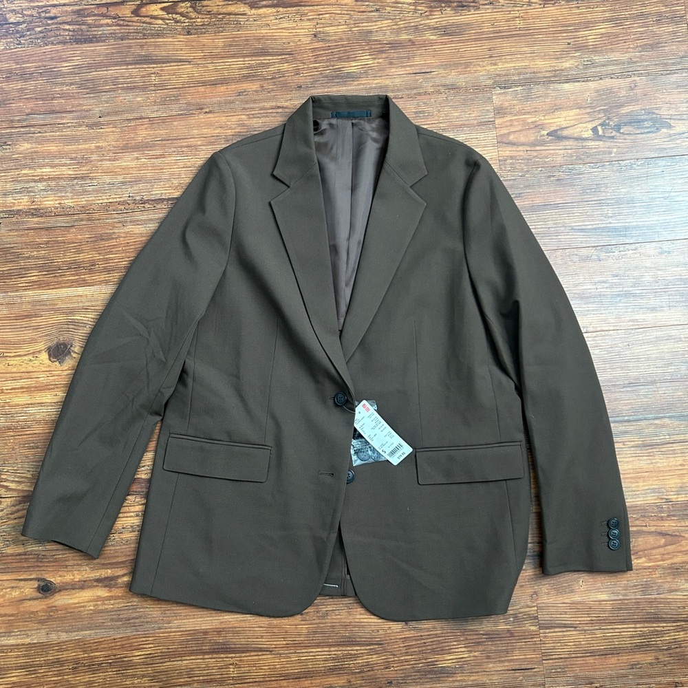 NWT Uniqlo Women’s Brown Tailored Blazer – Size S